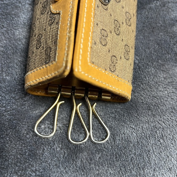 Gucci Key Holder-Authentic Vintage - Picture 12 of 14